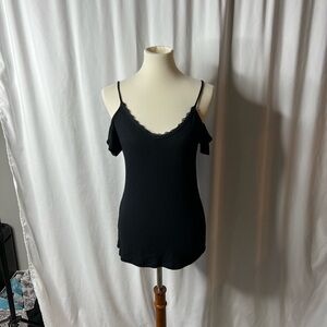 Onehart Black Ribbed Cold Shoulder Top– Size L